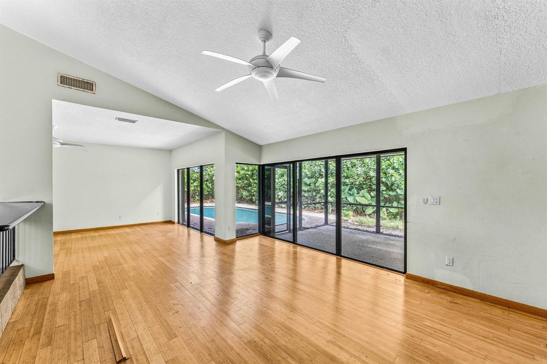 013-2753Northwest34thStreet-BocaRaton-FL