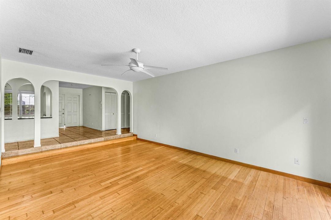 010-2753Northwest34thStreet-BocaRaton-FL