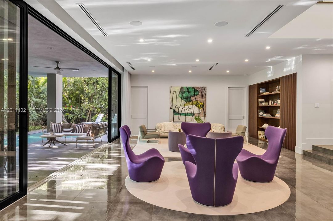 En Venta: $6,995,000 (6 camas, 6 baños, 5721 Pies cuadrados)