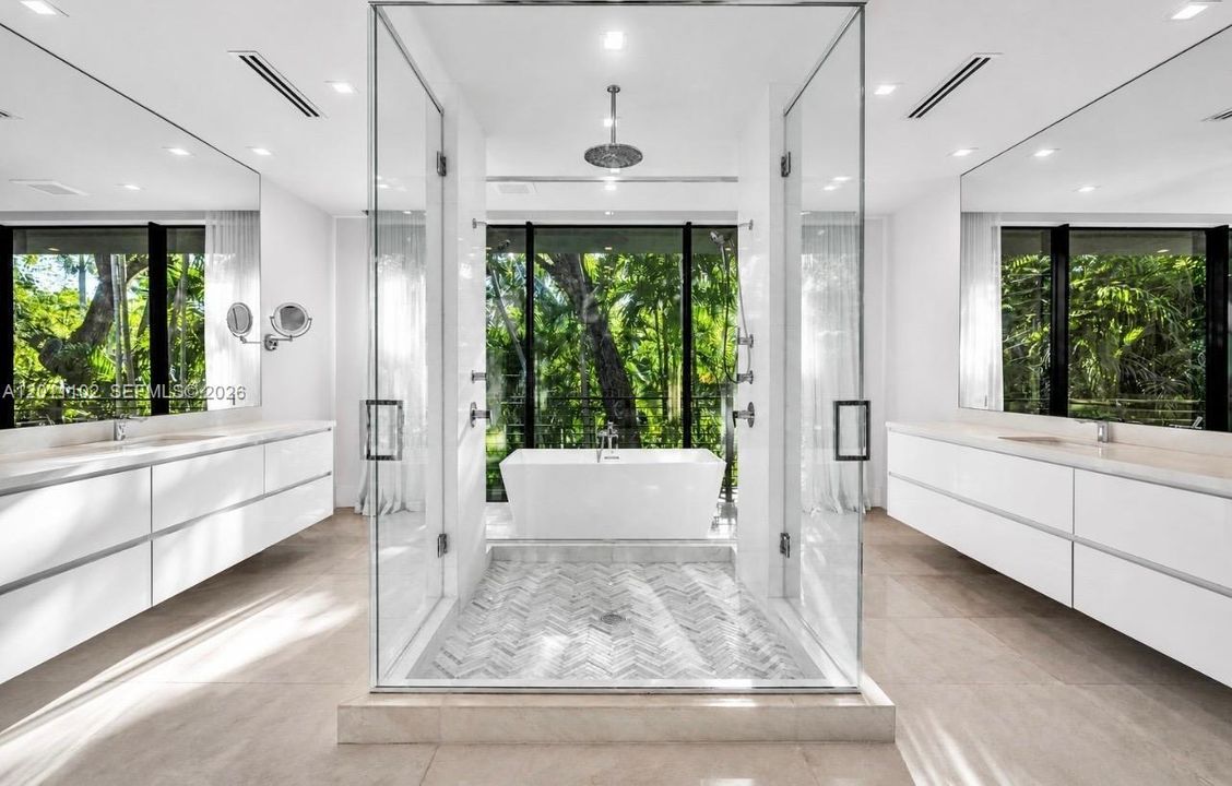 En Venta: $6,995,000 (6 camas, 6 baños, 5721 Pies cuadrados)