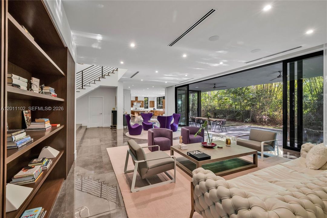 En Venta: $6,995,000 (6 camas, 6 baños, 5721 Pies cuadrados)