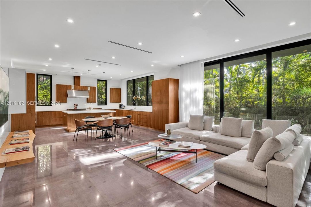 En Venta: $6,995,000 (6 camas, 6 baños, 5721 Pies cuadrados)
