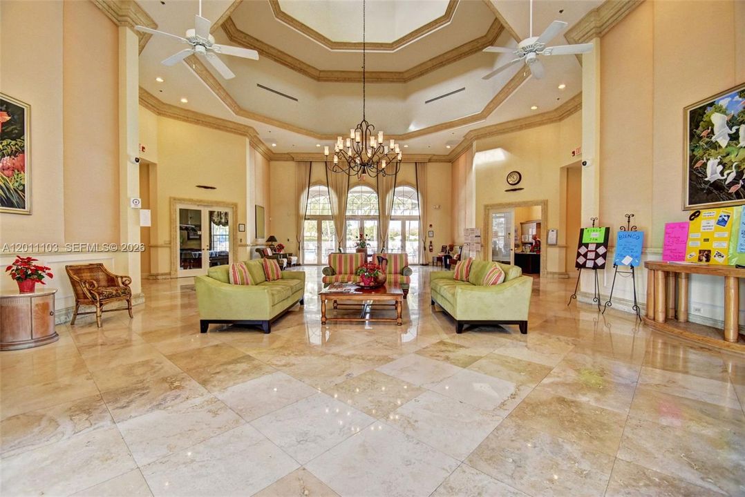 For Sale: $449,900 (3 beds, 2 baths, 1482 Square Feet)