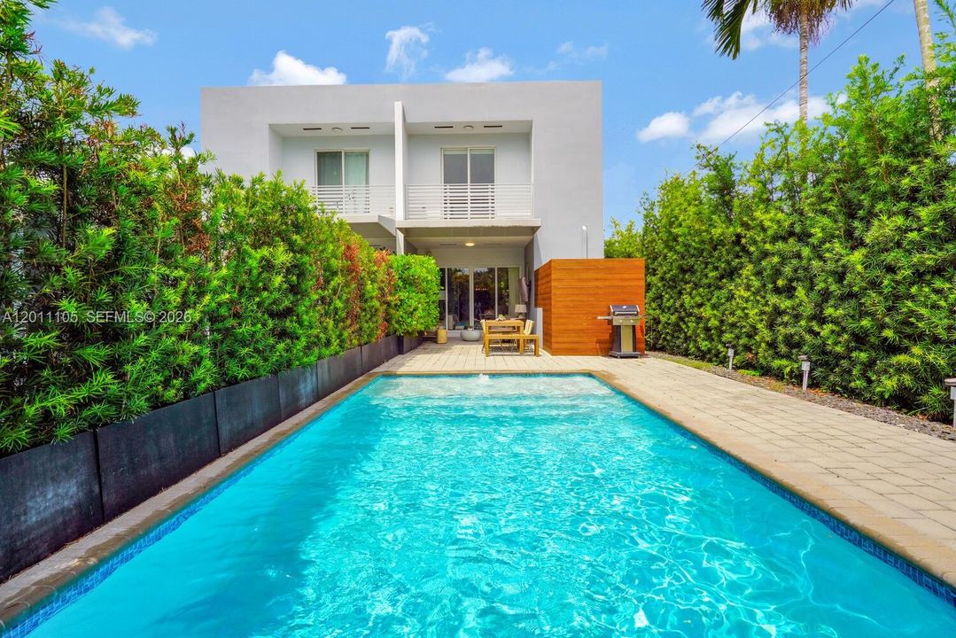 Active With Contract: $8,250 (4 beds, 4 baths, 2490 Square Feet)