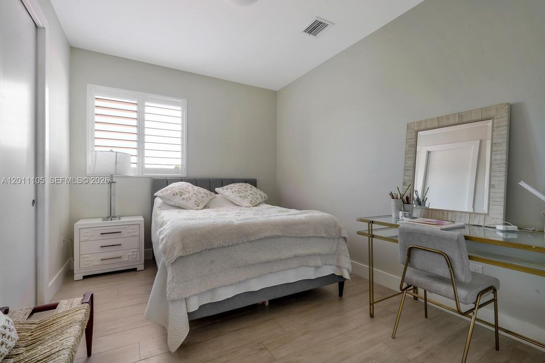 Active With Contract: $8,250 (4 beds, 4 baths, 2490 Square Feet)
