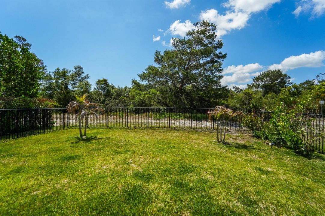 1554 NE White Pine Terrace -4