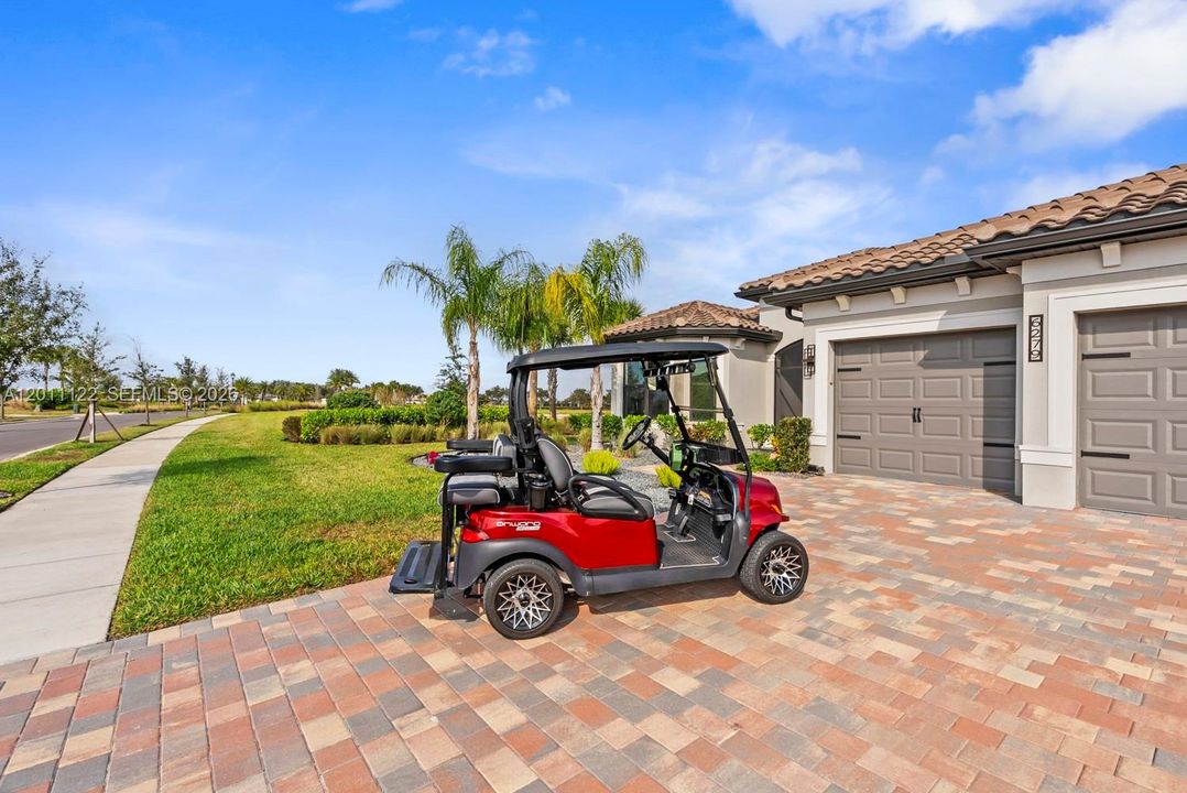 For Sale: $950,000 (3 beds, 3 baths, 0 Square Feet)