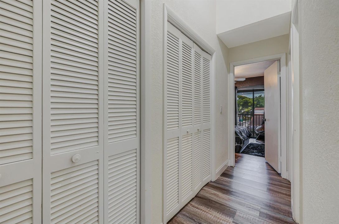 4003 W Woodscape Dr #2K-33