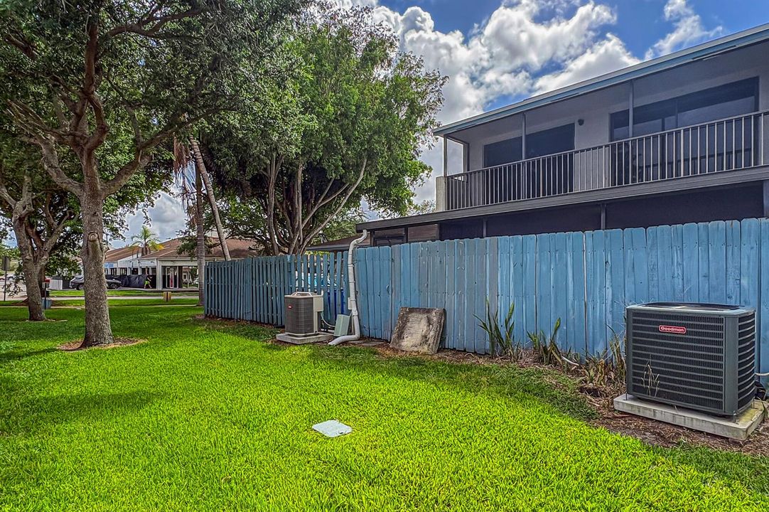 4003 W Woodscape Dr #2K-49