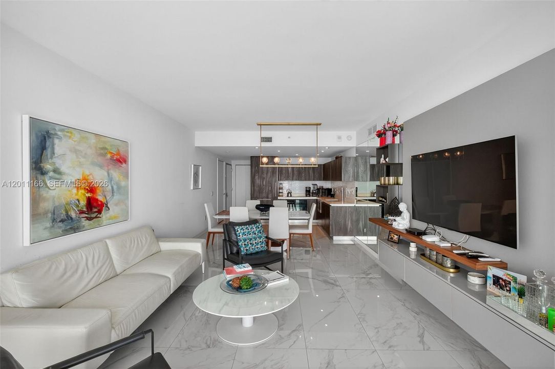 En Venta: $1,690,000 (3 camas, 3 baños, 1526 Pies cuadrados)