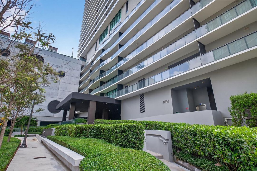 En Venta: $1,690,000 (3 camas, 3 baños, 1526 Pies cuadrados)