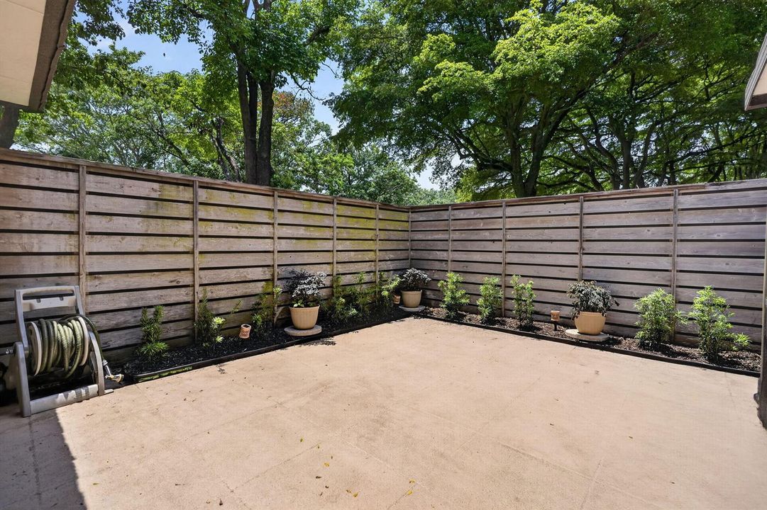 Private fenced patio