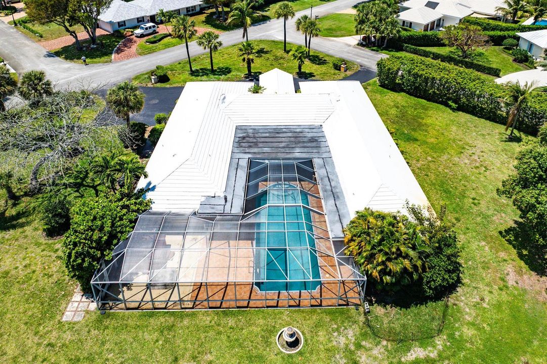 920 Emerald Row (39)