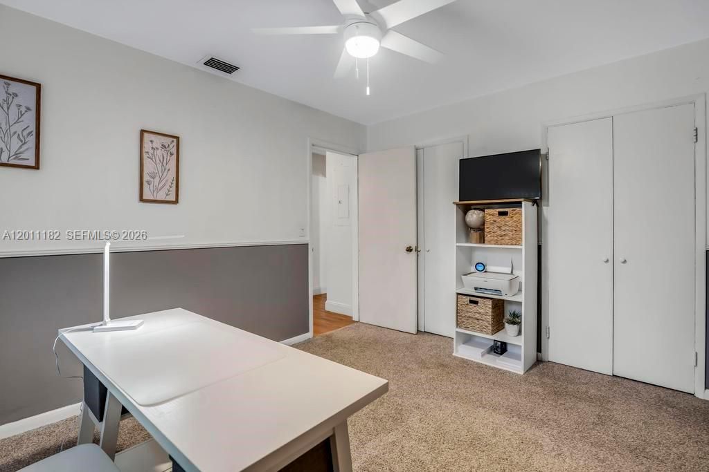 Activo con contrato: $1,250,000 (4 camas, 3 baños, 3193 Pies cuadrados)