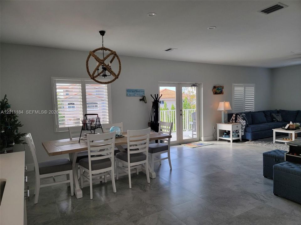 En Renta: $4,600 (3 camas, 2 baños, 1496 Pies cuadrados)