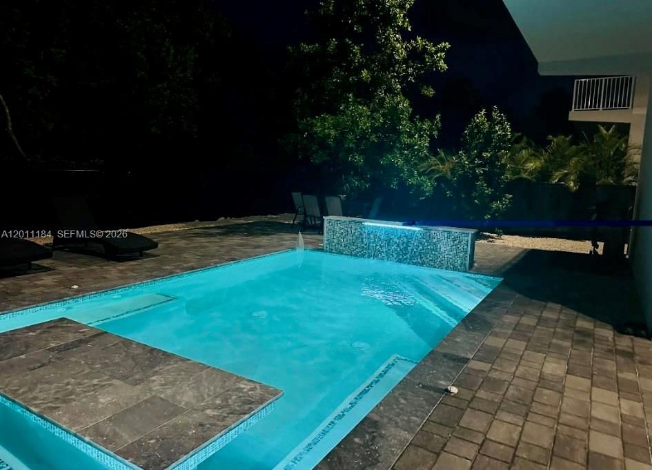 En Renta: $4,600 (3 camas, 2 baños, 1496 Pies cuadrados)