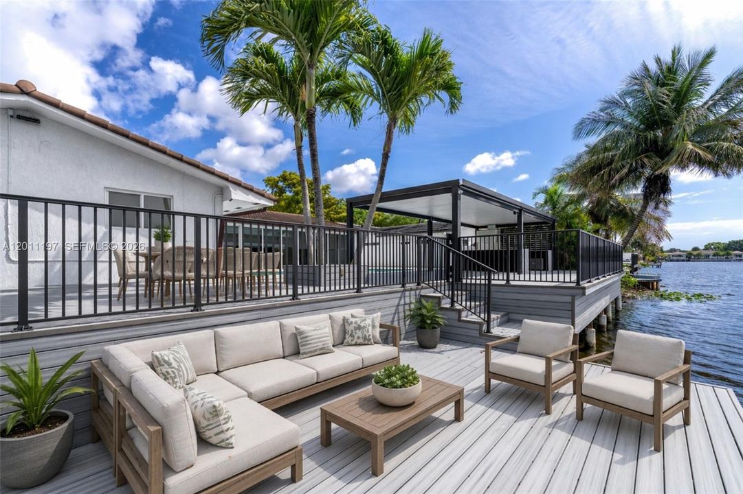 For Sale: $1,399,000 (4 beds, 3 baths, 2426 Square Feet)