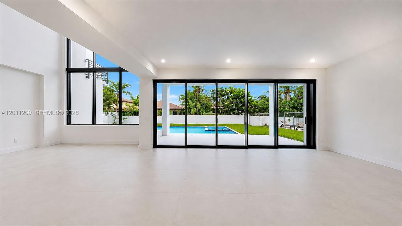 For Sale: $2,499,990 (5 beds, 4 baths, 2940 Square Feet)