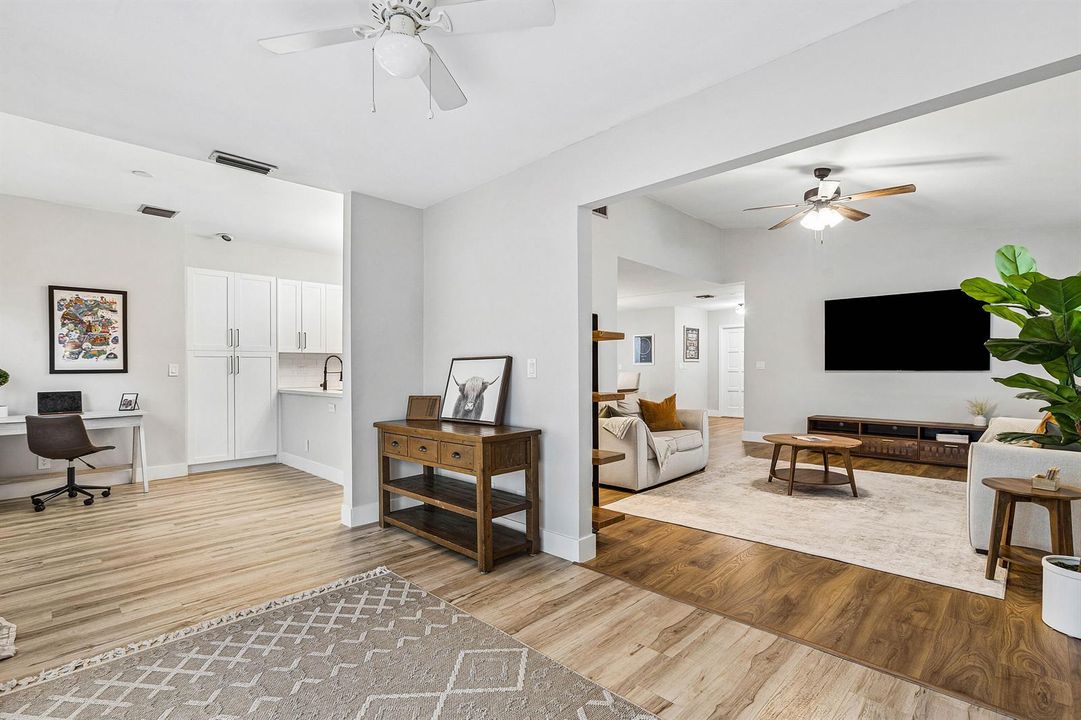 017-7674SolimarCircle-BocaRaton-FL-33433