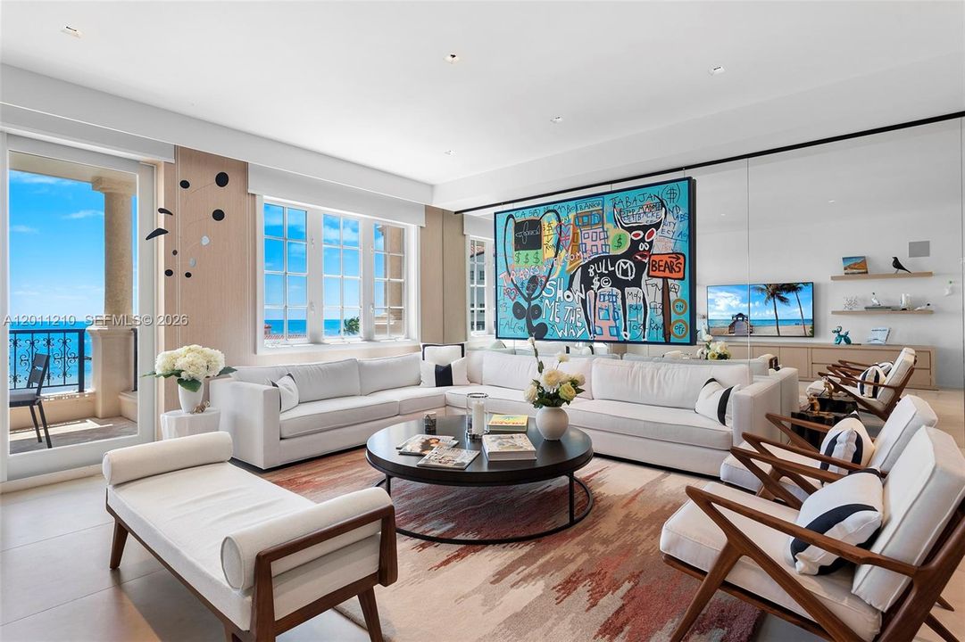 For Sale: $5,500,000 (3 beds, 3 baths, 1875 Square Feet)