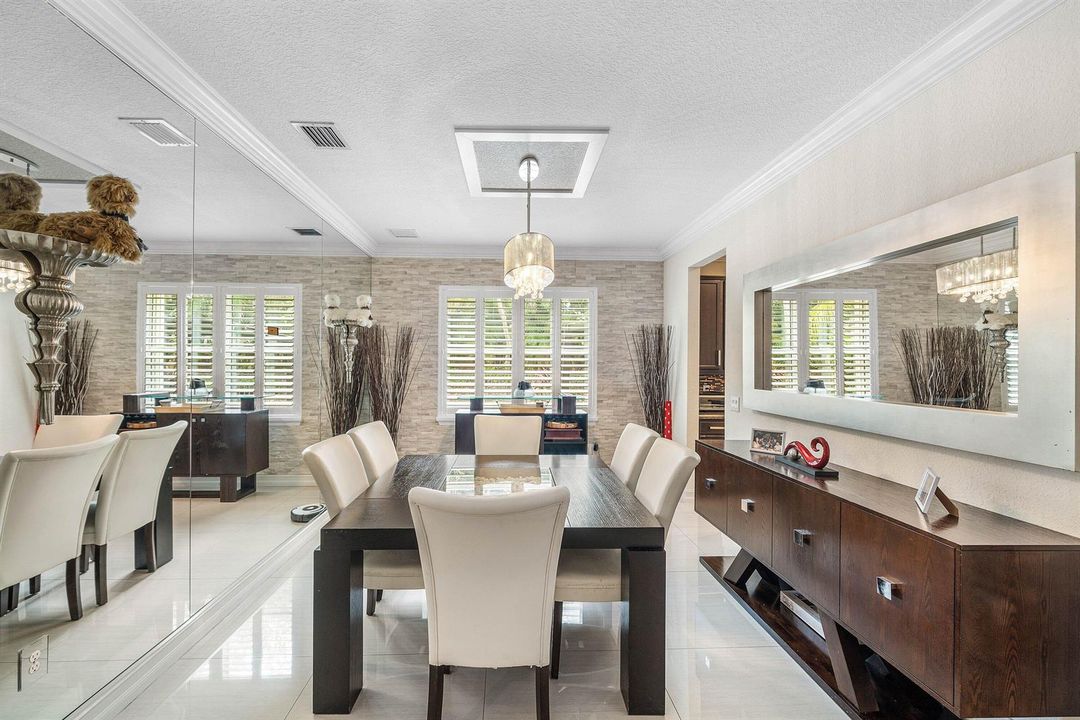 011-11565MantovaBayCircle-BoyntonBeach-F