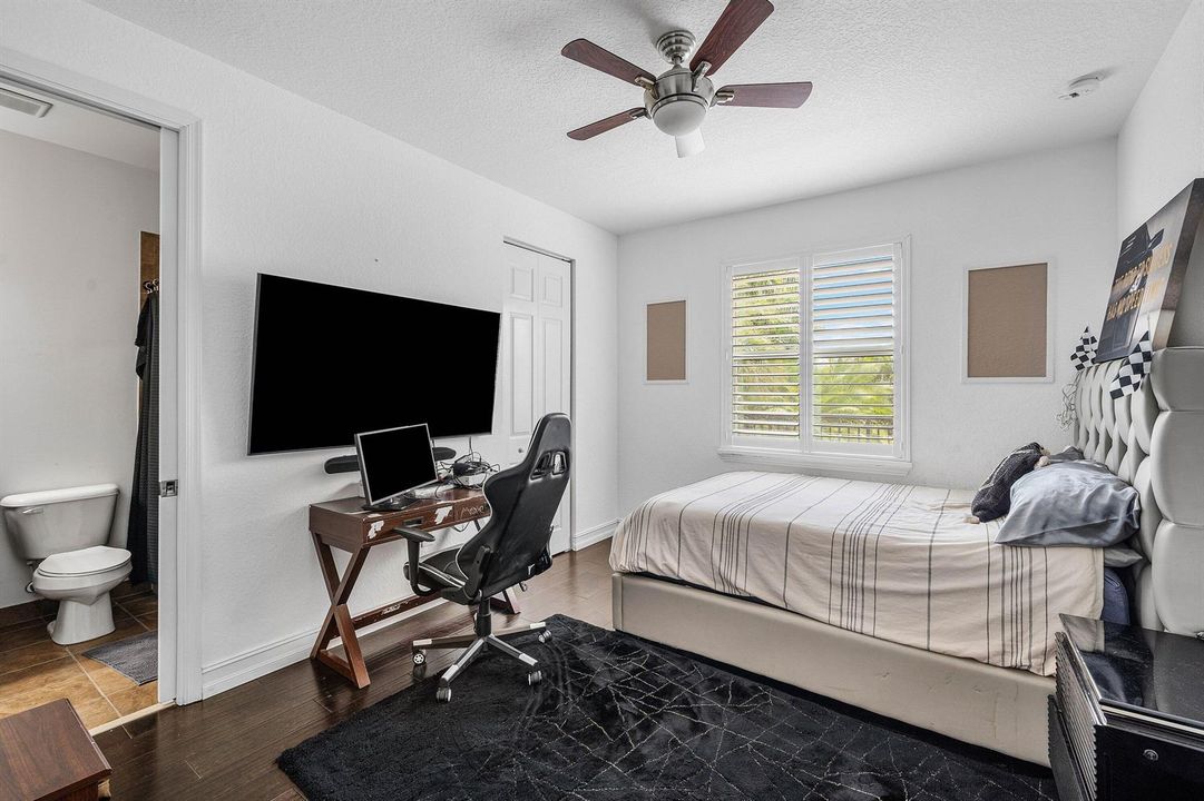028-11565MantovaBayCircle-BoyntonBeach-F