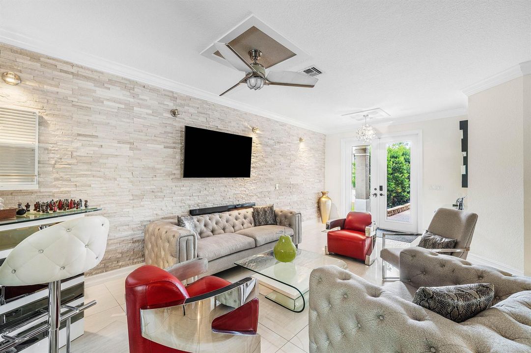 009-11565MantovaBayCircle-BoyntonBeach-F