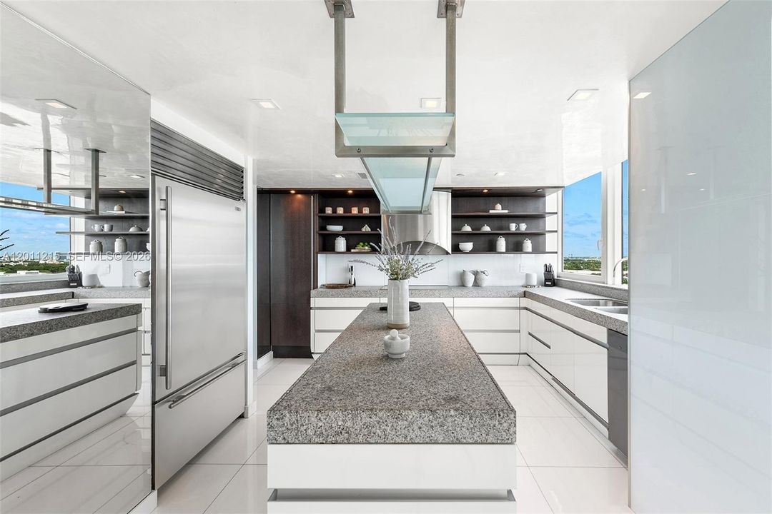 For Sale: $15,750,000 (4 beds, 4 baths, 3837 Square Feet)