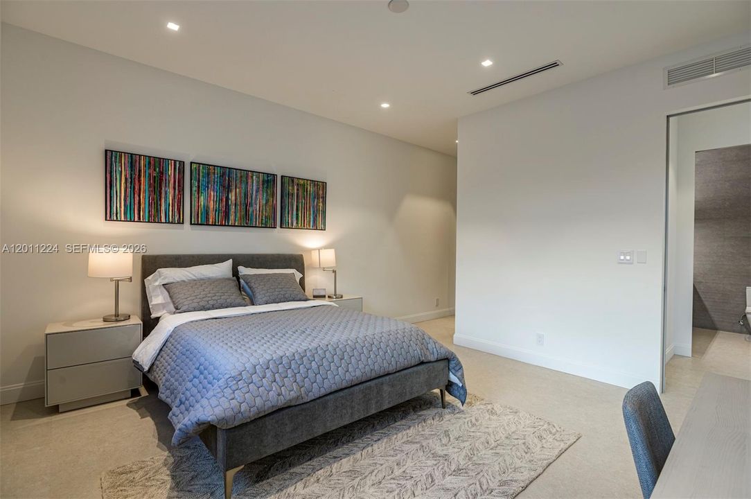 For Rent: $35,000 (4 beds, 4 baths, 4036 Square Feet)
