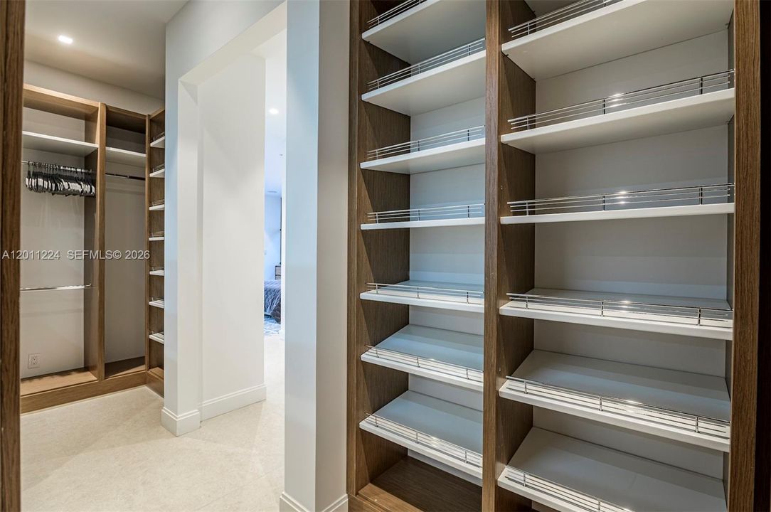 En Renta: $35,000 (4 camas, 4 baños, 4036 Pies cuadrados)