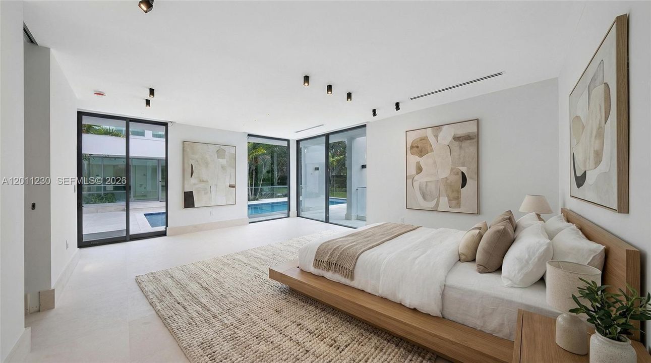 For Sale: $12,999,000 (6 beds, 7 baths, 9035 Square Feet)