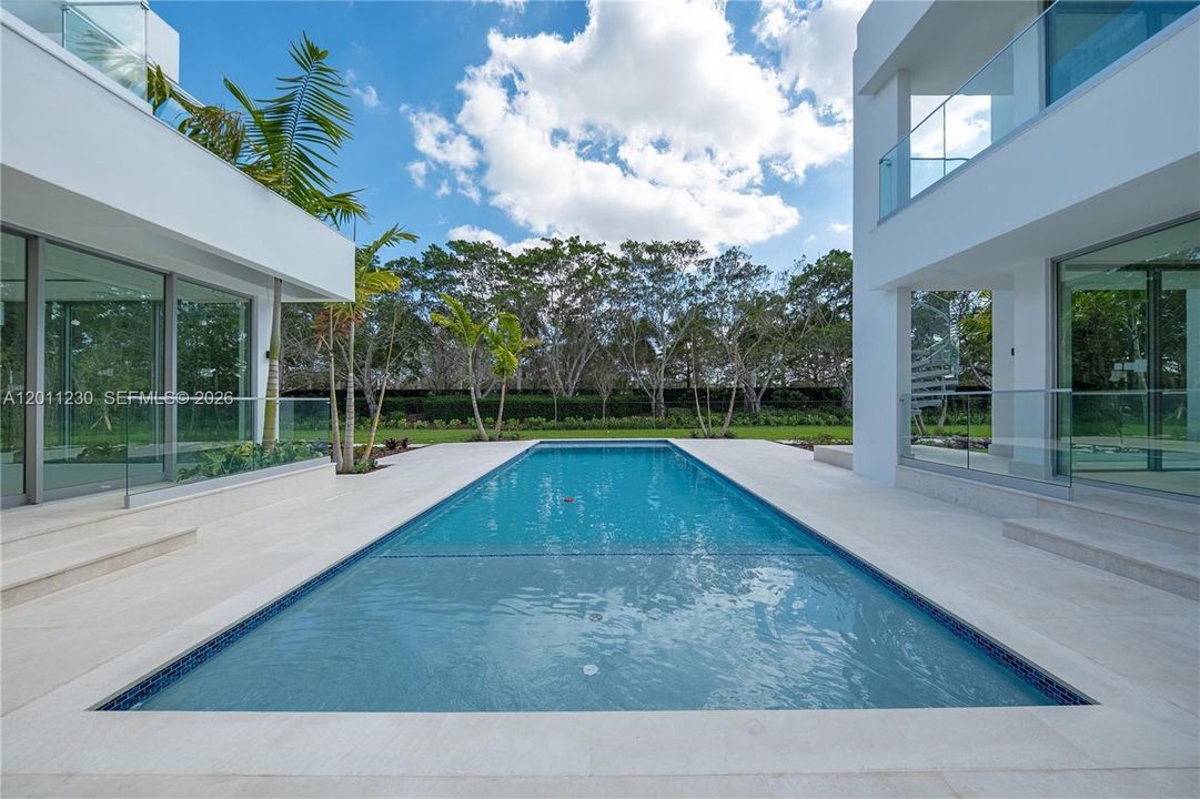 For Sale: $12,999,000 (6 beds, 7 baths, 9035 Square Feet)