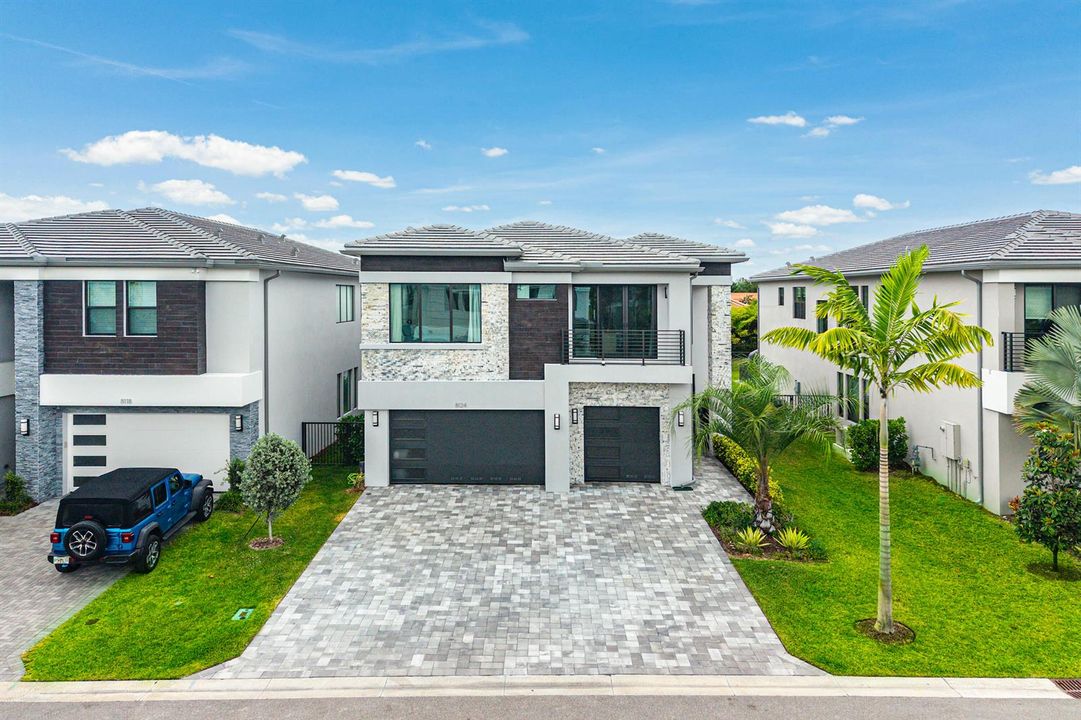 051-8124CrystalDownsAvenue-BocaRaton-FL-