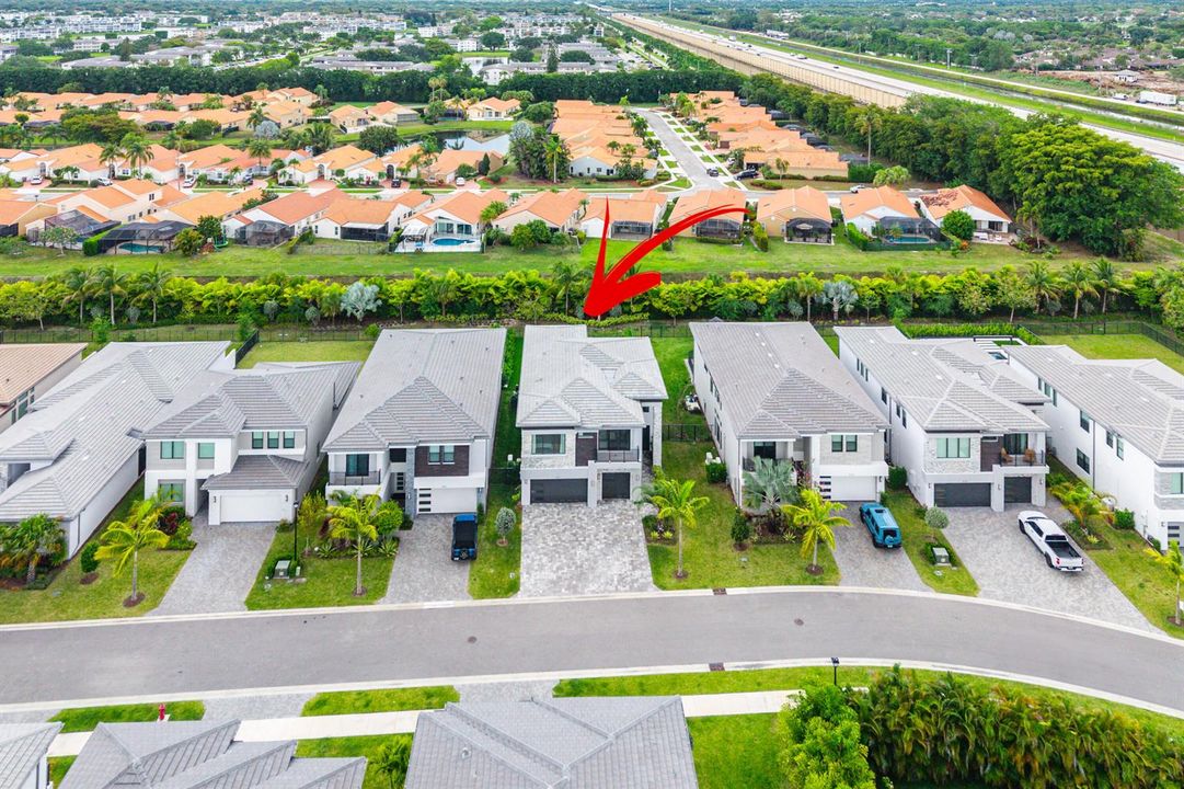 059-8124CrystalDownsAvenue-BocaRaton-FL-