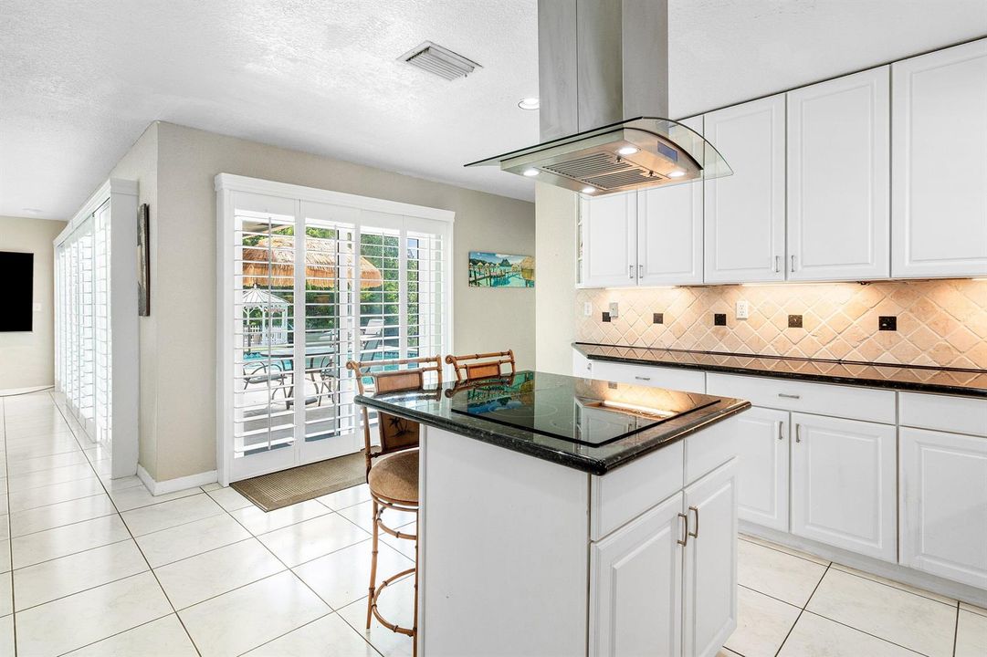 012-598WestPalmettoParkRoad-BocaRaton-FL
