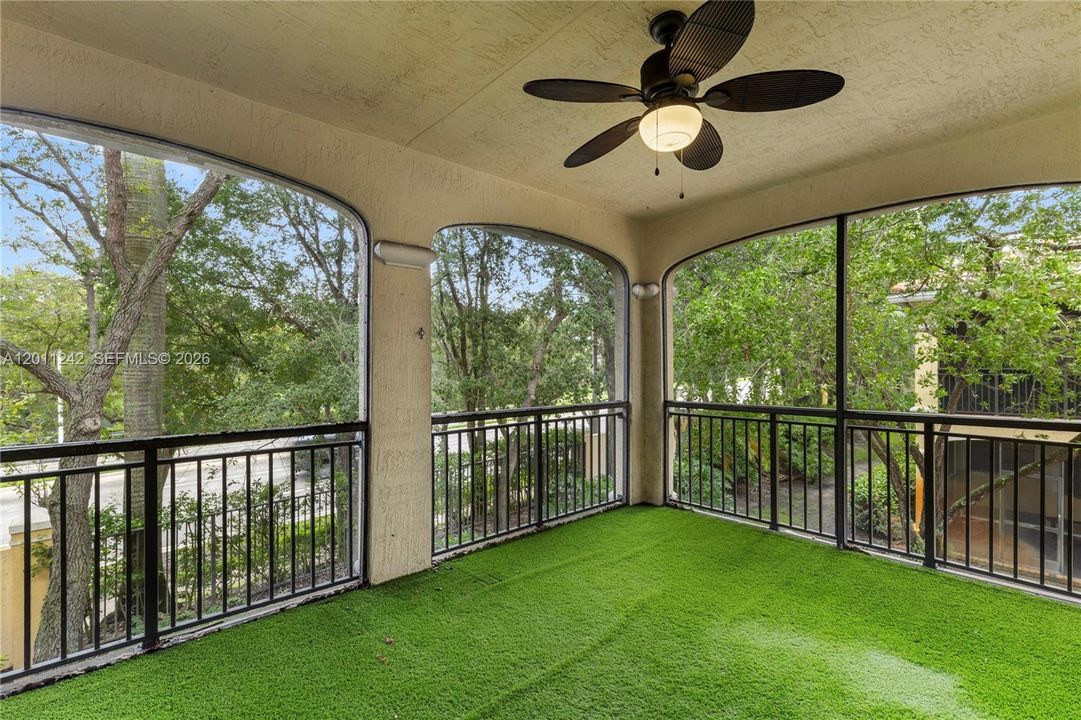 Active With Contract: $699,000 (3 beds, 2 baths, 2290 Square Feet)