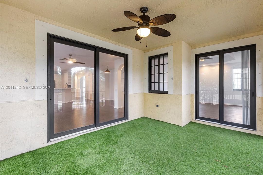 Active With Contract: $699,000 (3 beds, 2 baths, 2290 Square Feet)