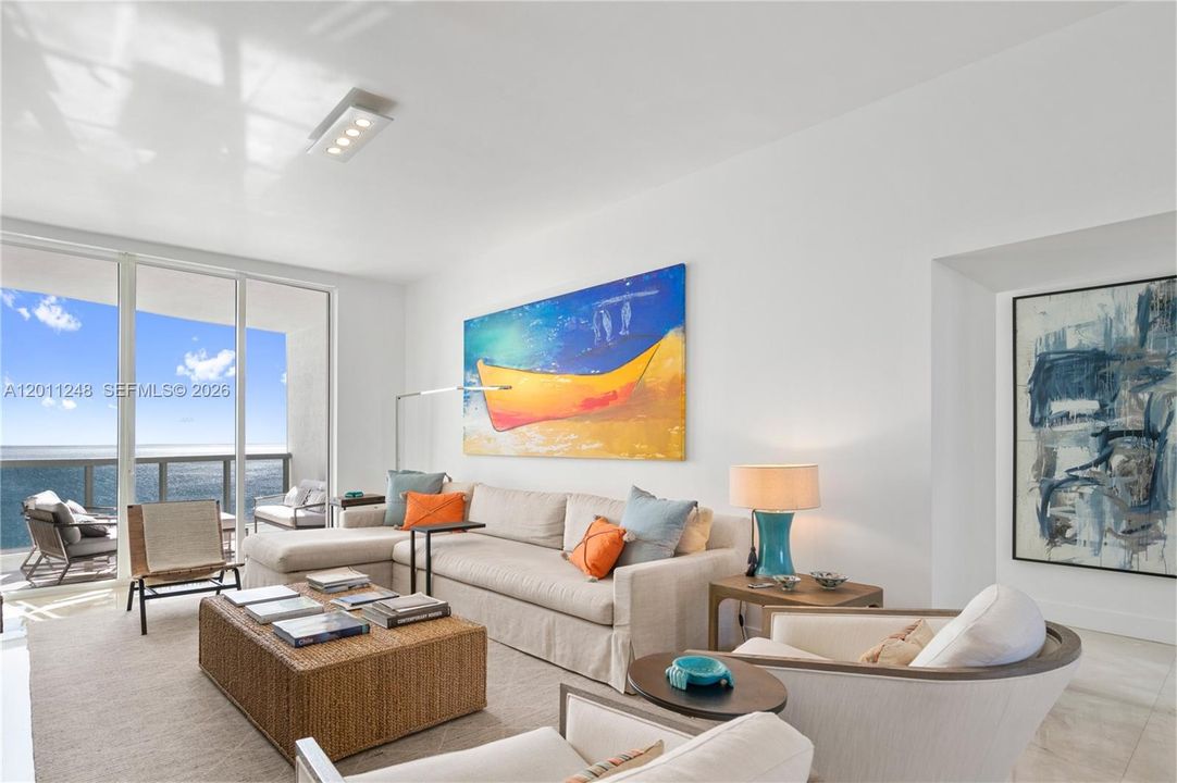 For Sale: $1,999,990 (3 beds, 3 baths, 2327 Square Feet)