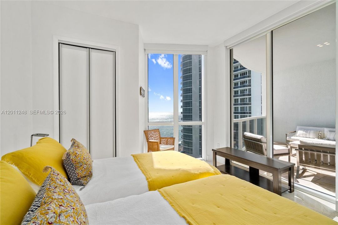 2nd Bedroom