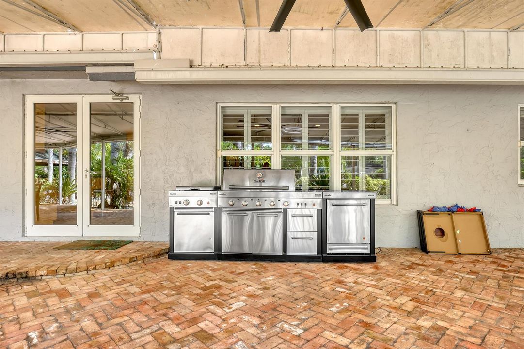 Grill area on Patio