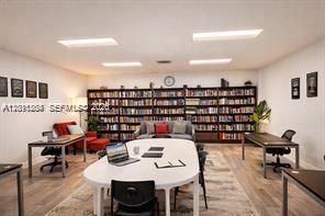 Active With Contract: $325,000 (2 beds, 2 baths, 1235 Square Feet)