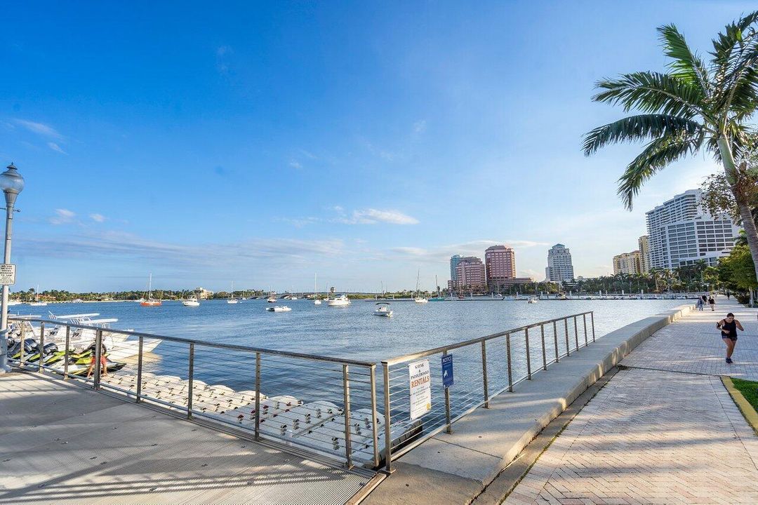 Downtown WPB Waterfront Jetride Rentals