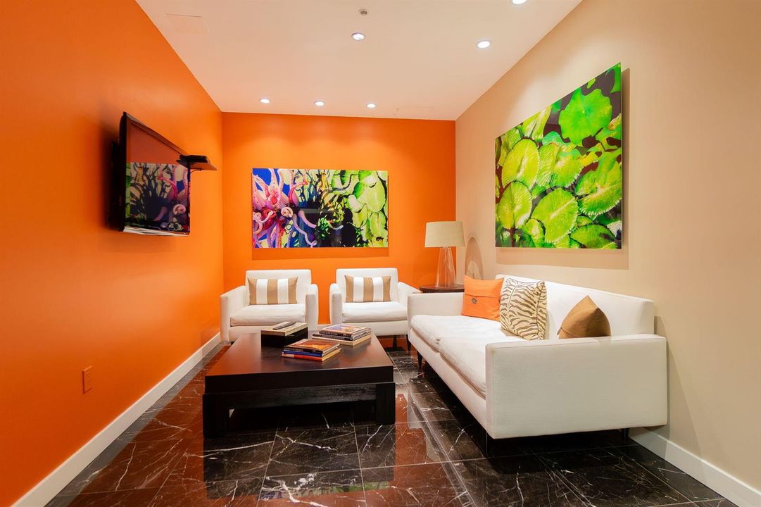 Upper Penthouse Lounge