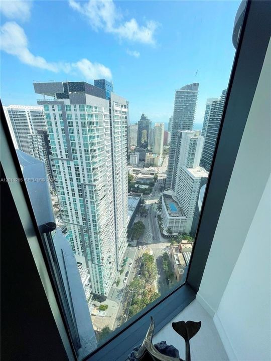 待售: $1,650,000 (2 贝兹, 2 浴室, 1286 平方英尺)