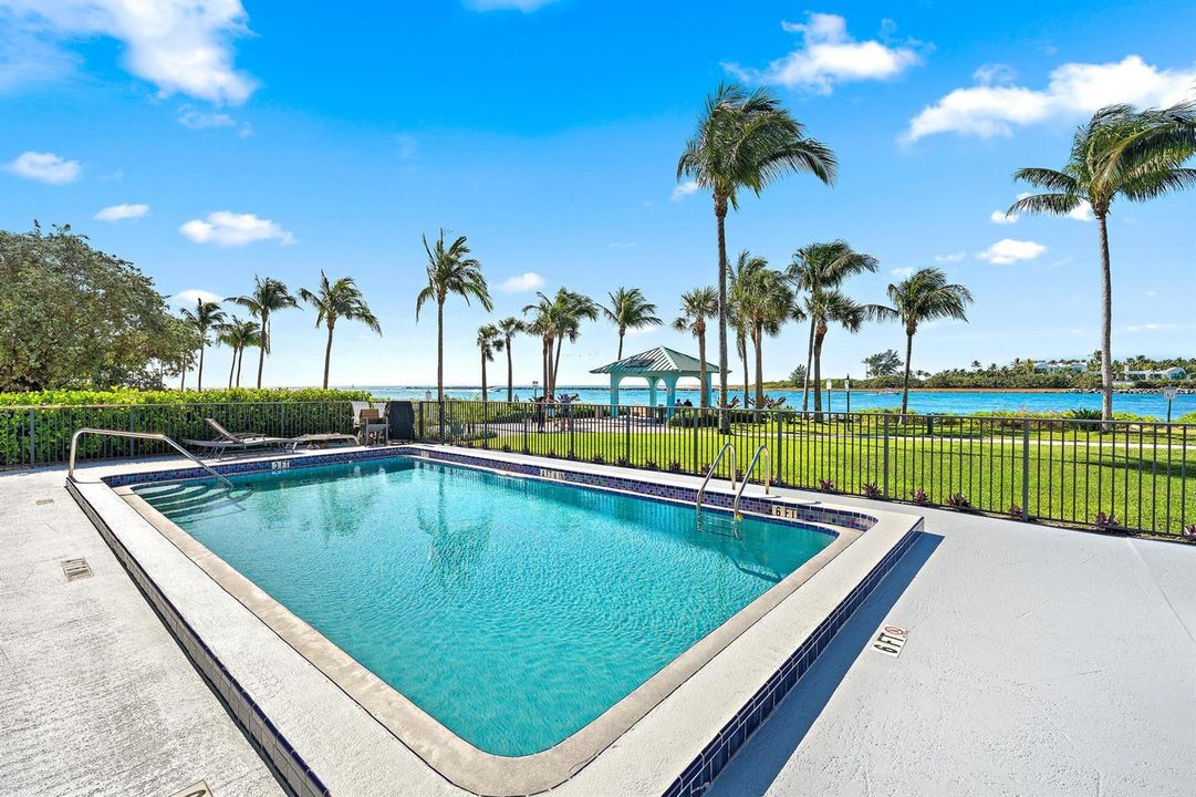 300 Inlet Way 3 Pool Resort