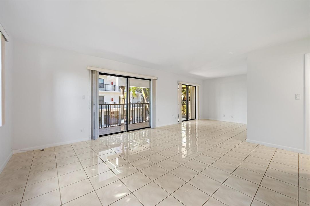 300 Inlet Way 3 Living 1
