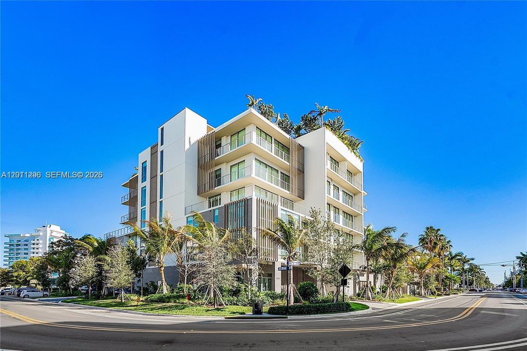 Active With Contract: $9,995 (3 beds, 3 baths, 0 Square Feet)