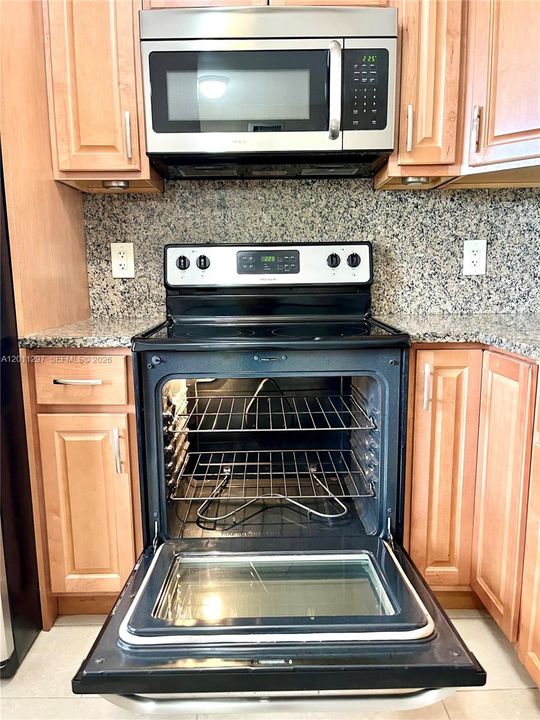 En Venta: $149,900 (2 camas, 2 baños, 990 Pies cuadrados)