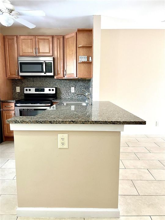 En Venta: $149,900 (2 camas, 2 baños, 990 Pies cuadrados)