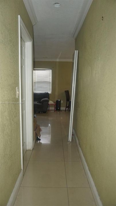 For Sale: $460,000 (3 beds, 1 baths, 960 Square Feet)